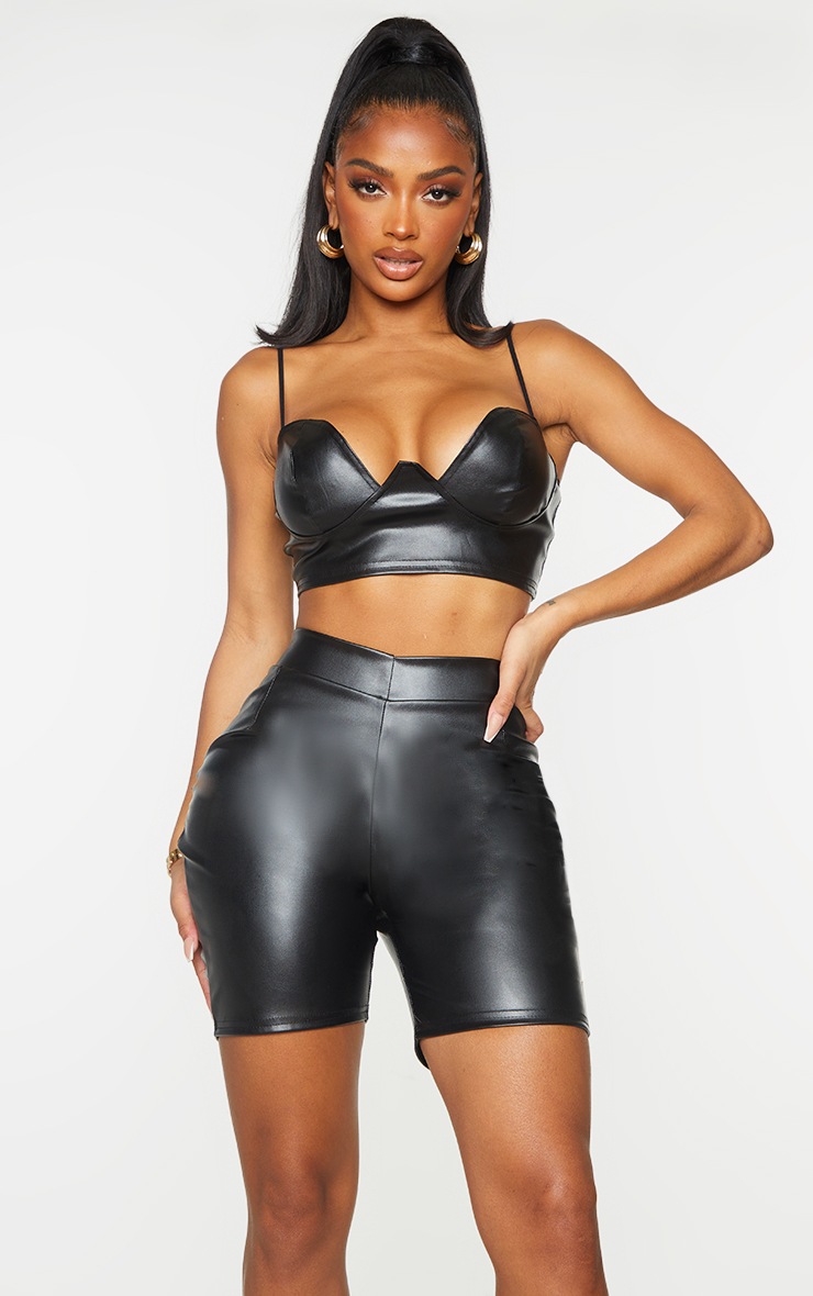 Shape - Bralette en similicuir noir à détail bonnets