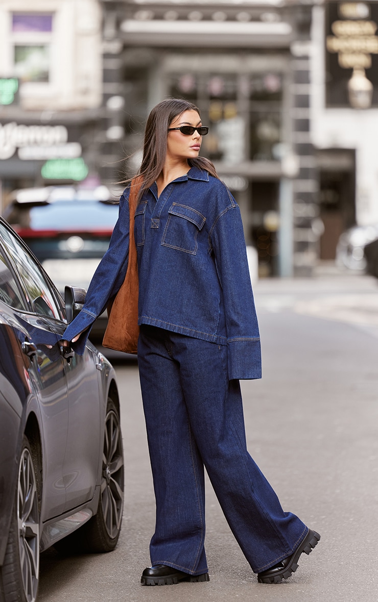 Jean large indigo à taille haute et coutures contrastantes image 2