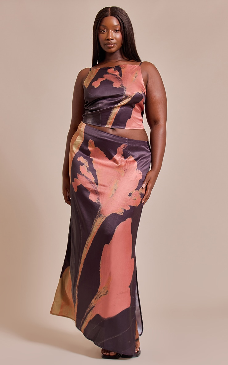 Plus Black Floral Printed Satin Maxi Skirt image 1
