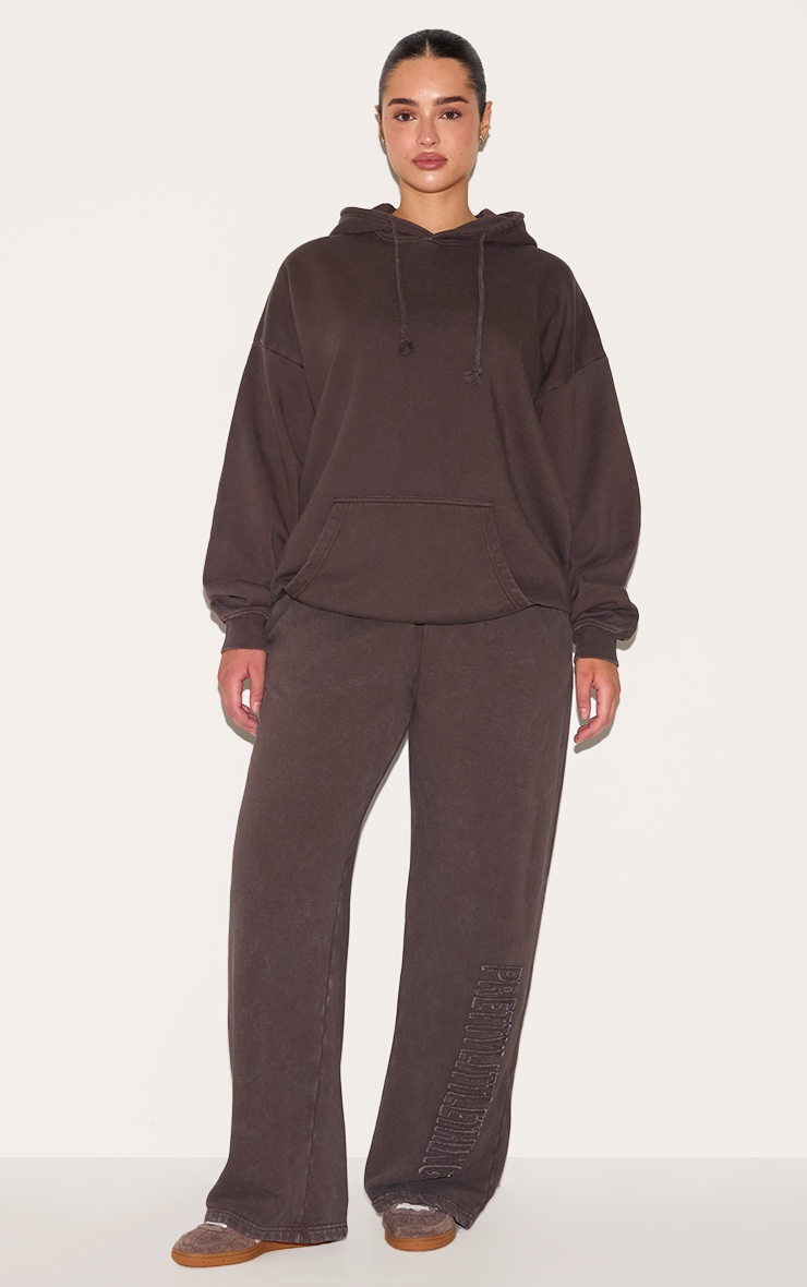 Shape PrettyLittleThing Chocolate Sweatpants image 2