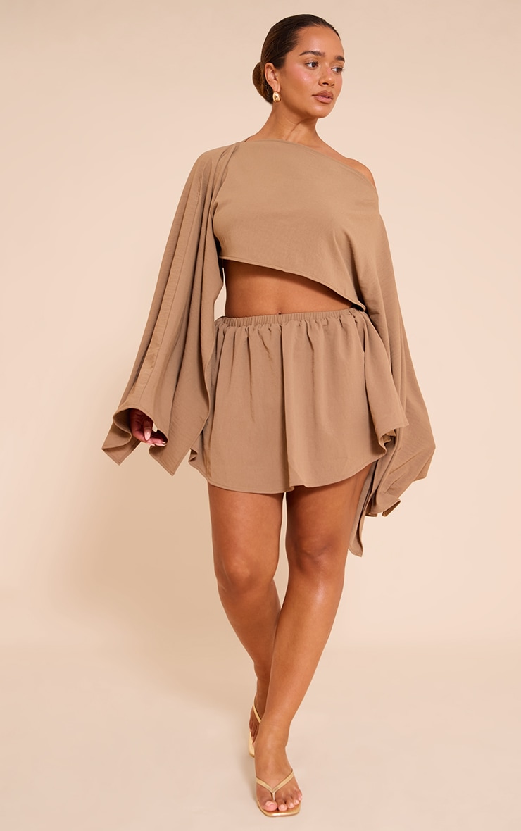 Shape Stone Hammered Satin Boat Neck Cape Top image 3