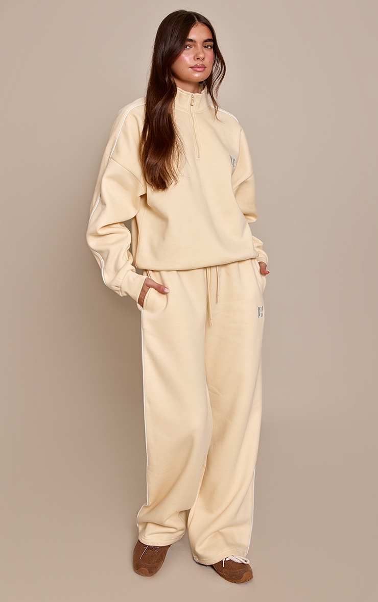 Buttercream PLT Contrast Binding Cuffed Sweatpants image 2