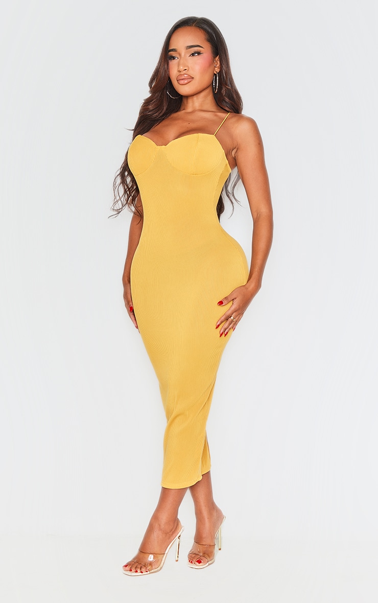 Shape Robe Mi longue Pliss e Jaune Bretelles Et Bonnets