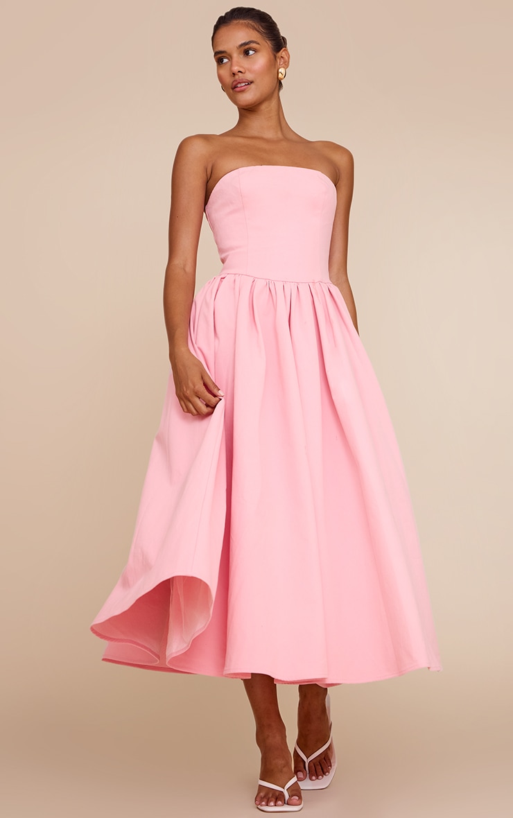 Shape Rose Satin Bandeau Midi Dress Alexis Midi Dress, in Rose Gold Luxe Satin, Size: Small | Show Me Your Mumu Shape Rose Satin Bandeau Midi Dress Alexis Midi Dress, in Rose Gold Luxe Satin, Size: Small | Show Me Your Mumu