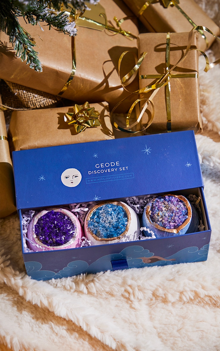 Miss Patisserie Geode Discovery Bath Bomb Box image 1