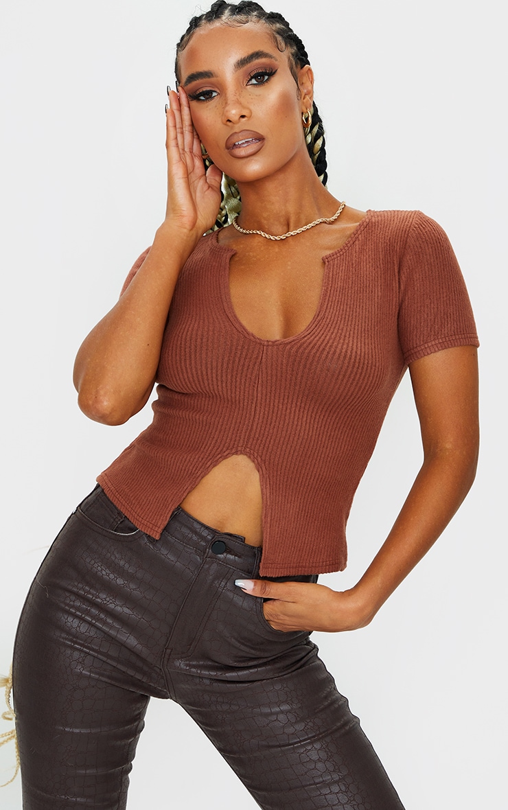 Chocolate Brushed Rib V Neck Short Sleeve Top, Chocolate