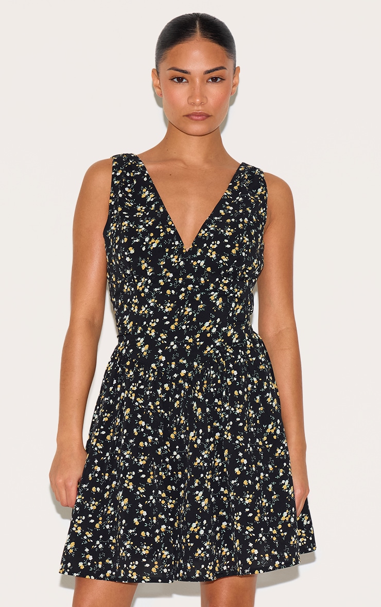 Petite Black Floral Detail Mini Shift Dress image 1