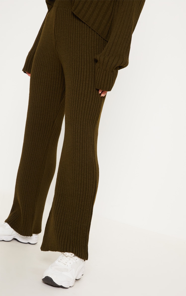 Khaki Ribbed Cropped Knitted Trousers PrettyLittleThing