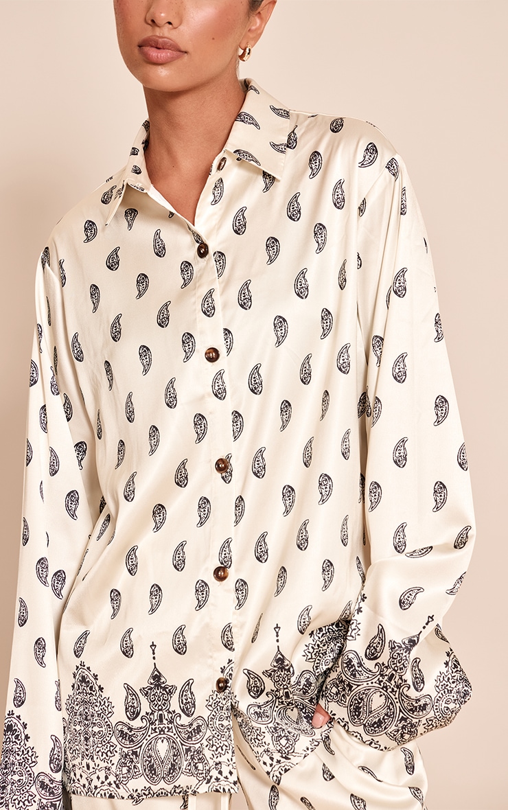 Chemise oversize crème imprimé cachemire image 4