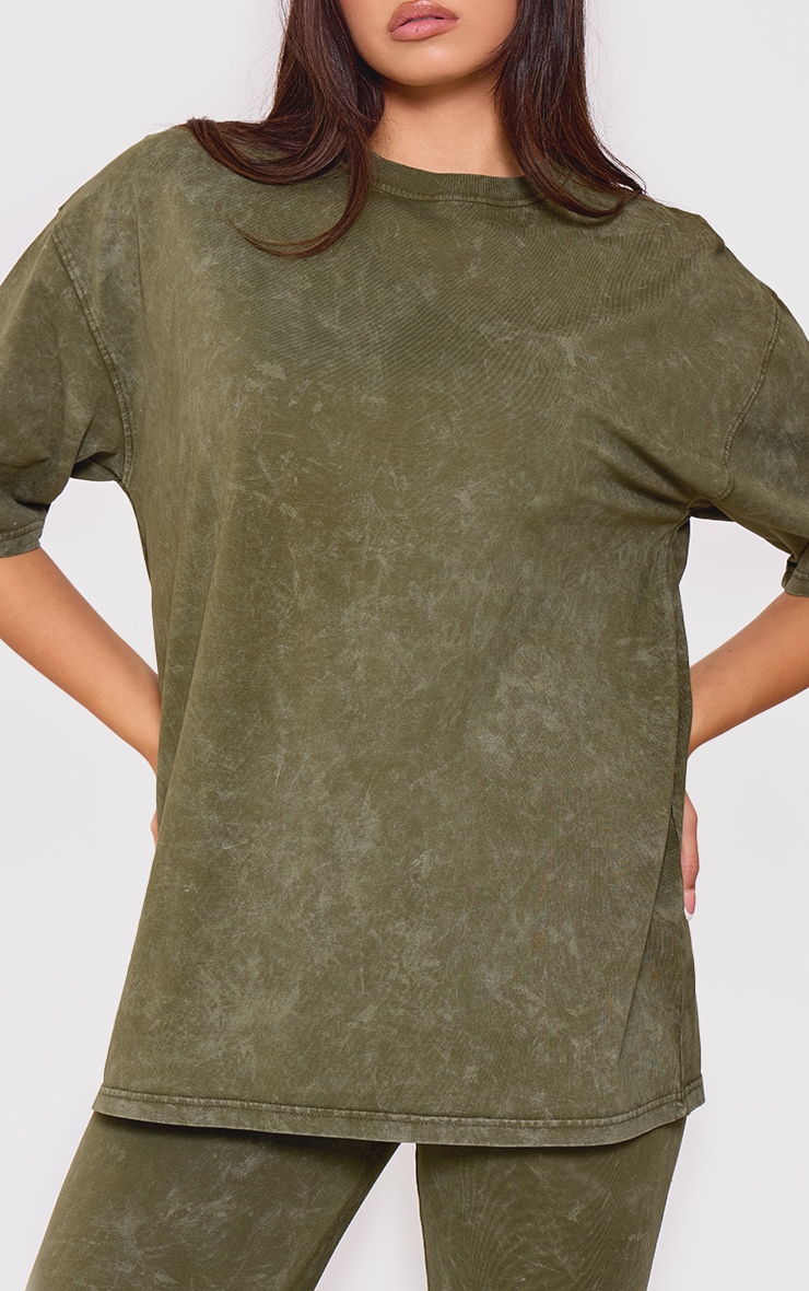 PRETTYLITTLETHING Khaki Print Washed Oversized T-shirt image 4