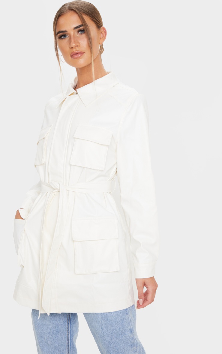 Veste oversize en similicuir blanc à poches