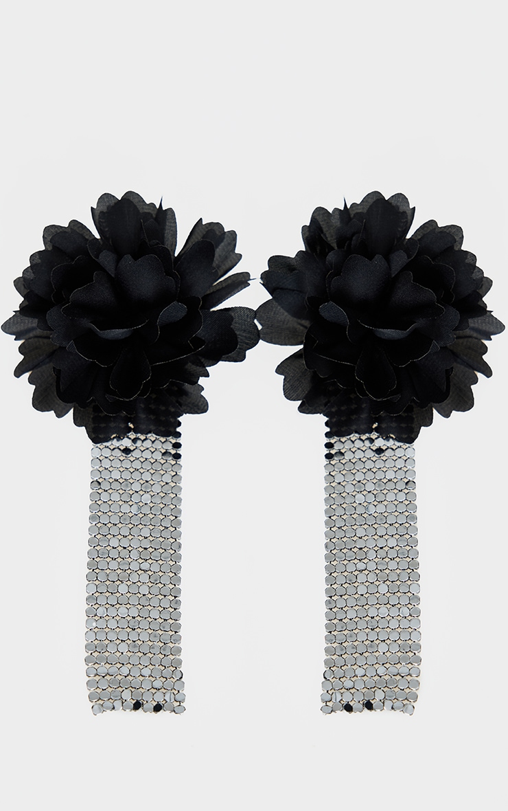 Boucles d’oreilles XXL noires à fleur large et franges image 2