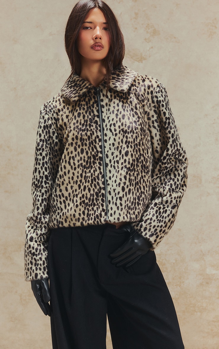 Beige Leopard Print Short Faux Fur Jacket