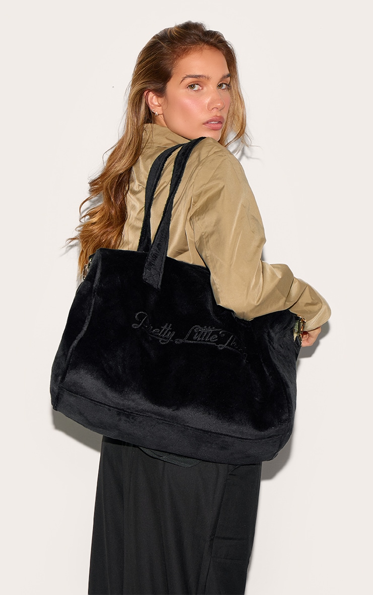 PRETTYLITTLETHING Black Signature Travel Bag image 5