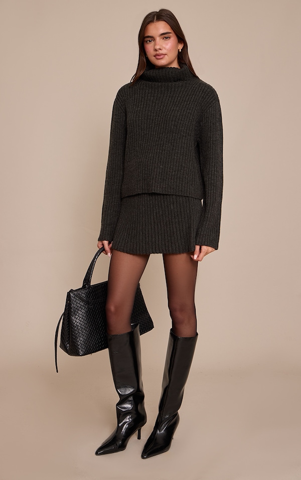 Grey Pleated Knitted Mini Skirt