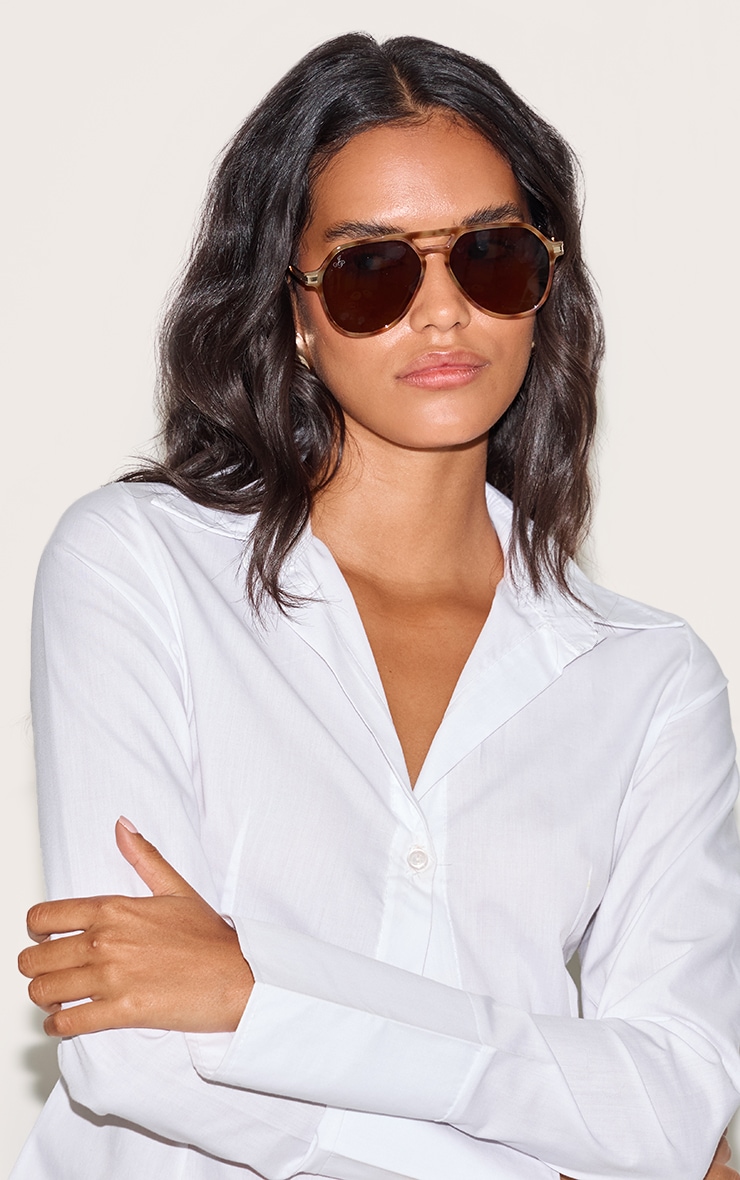 Peepers Jeepers Lunettes de soleil style aviateur en écailles marron clair image 1