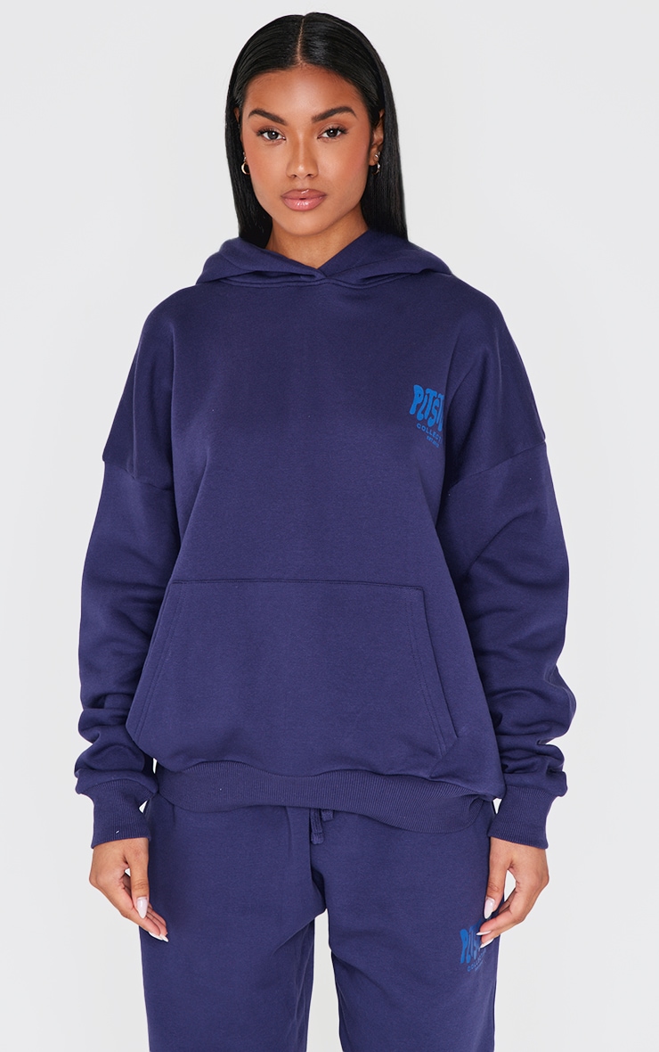 PRETTYLITTLETHING Navy Studio Print Oversized Hoodie image 2