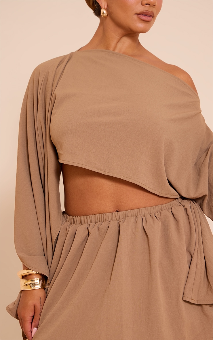 Shape Stone Hammered Satin Boat Neck Cape Top image 4