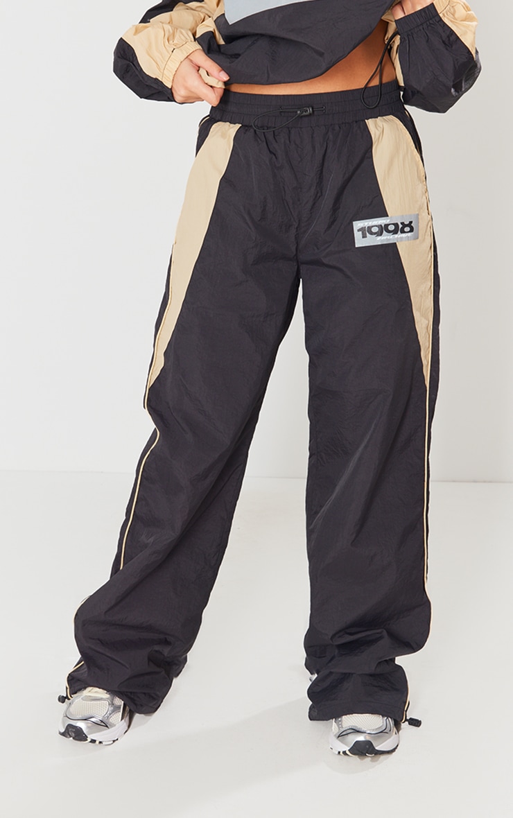 Black Shell Graphic Print Contrast Wide Leg Sweatpants image 2