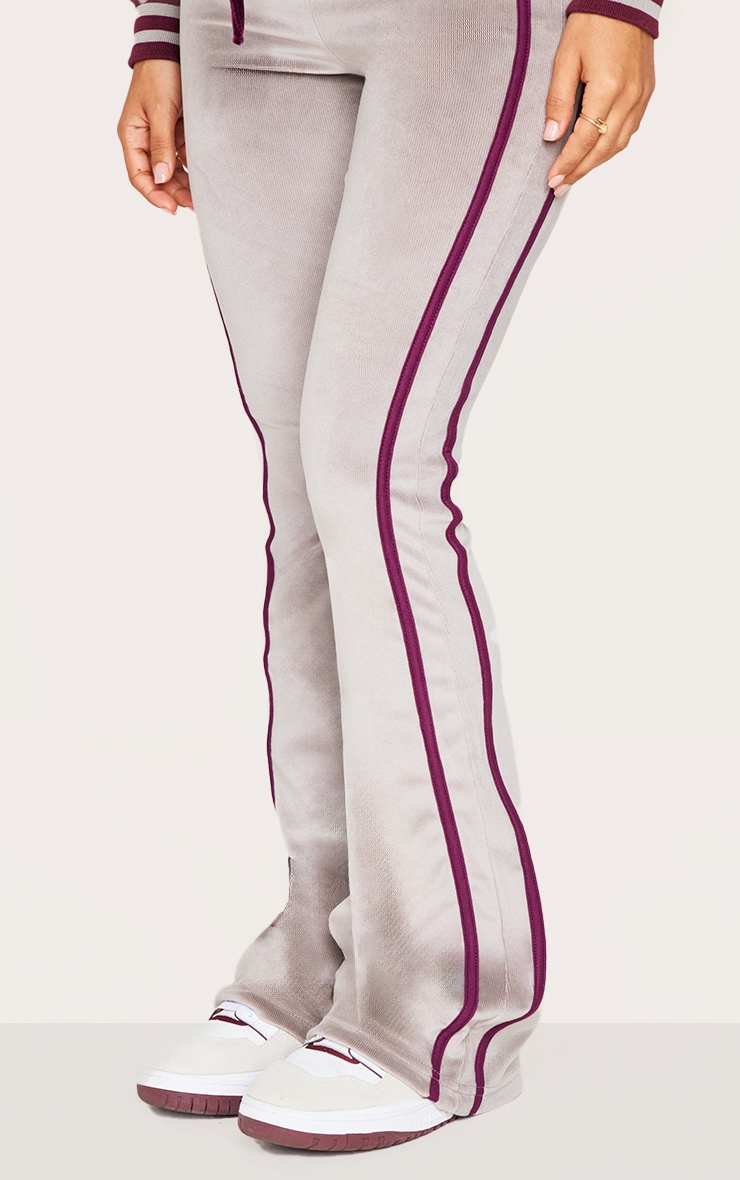 Petite Pantalon large en velours mauve à parties contrastantes image 4