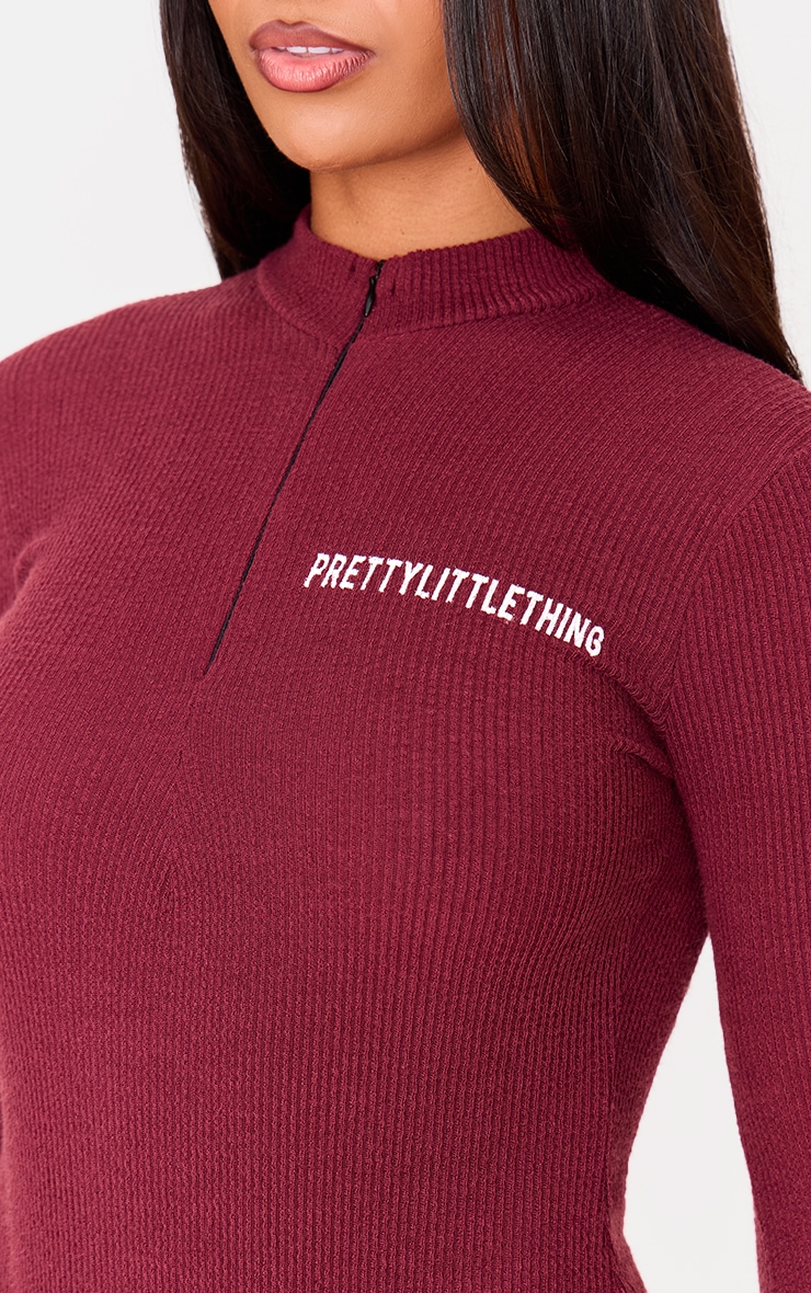 PRETTYLITTLETHING Plum Crinkle Rib Half Zip Bodysuit image 4