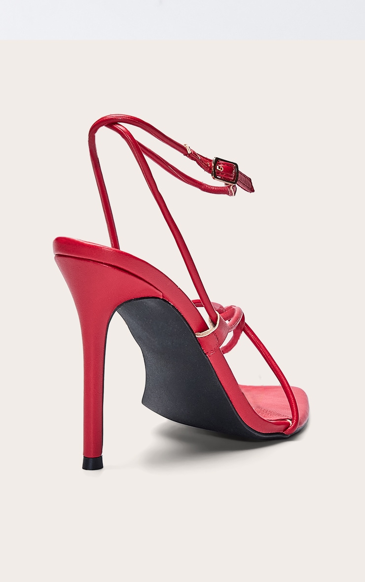 Sandales pointues en PU rouge vif à brides torsadées image 4