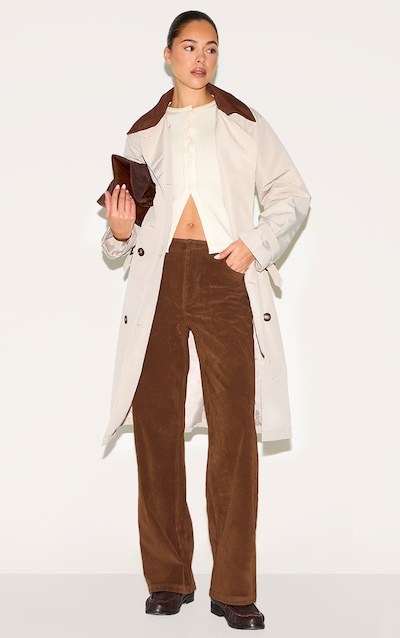 Trench beige à col contrastant