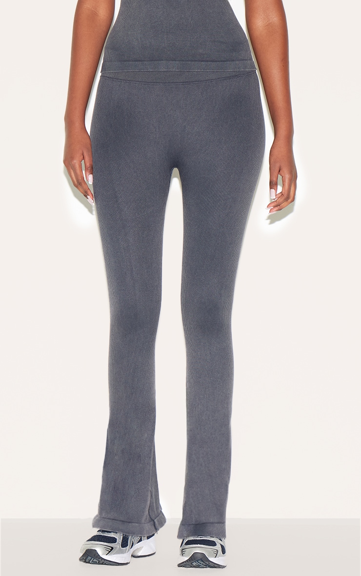 Pantalon de yoga flare côtelé bordeaux foncé délavé javelisé sans coutures image 2