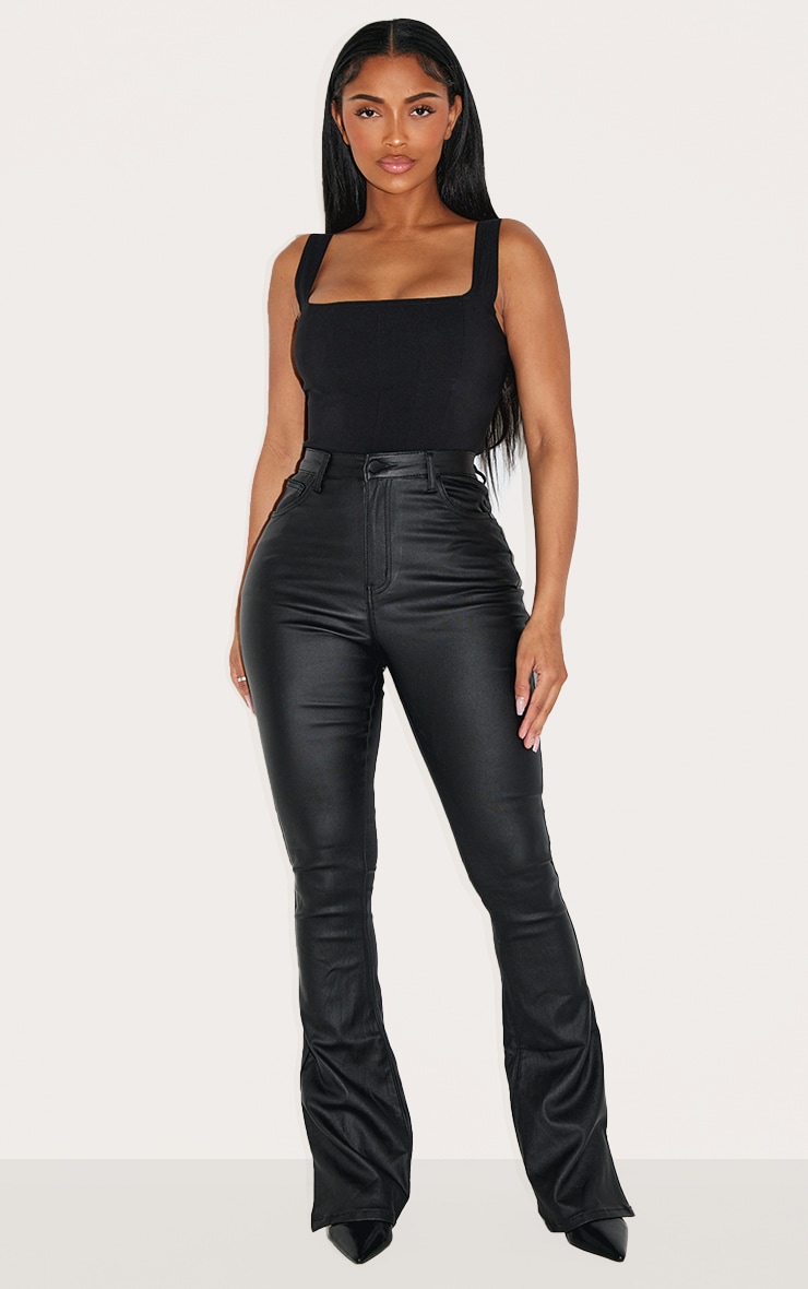 Shape Pantalon flare en jean effet enduit noir à ourlets fendus image 1