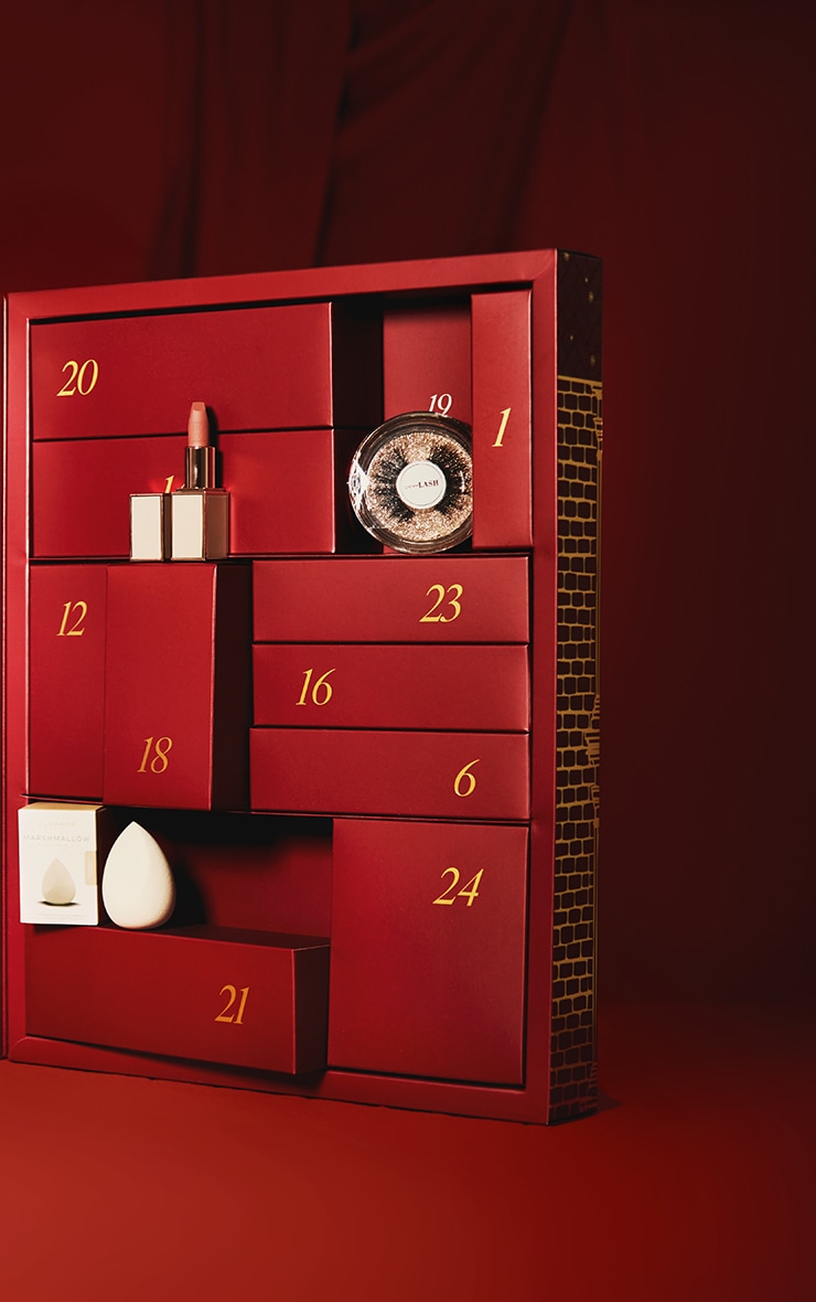 PRETTYLITTLETHING 2025 Premium Beauty Advent Calendar (Worth £318) image 4