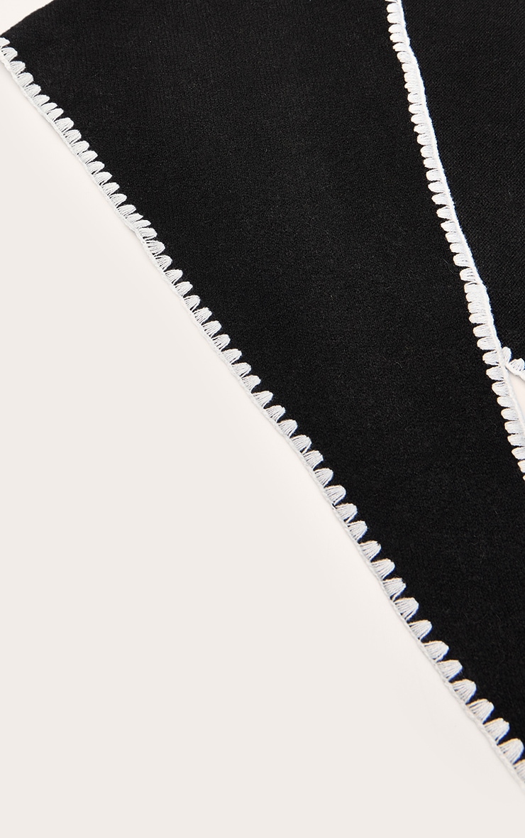 Black Knit Contrast Tassel Shawl image 3