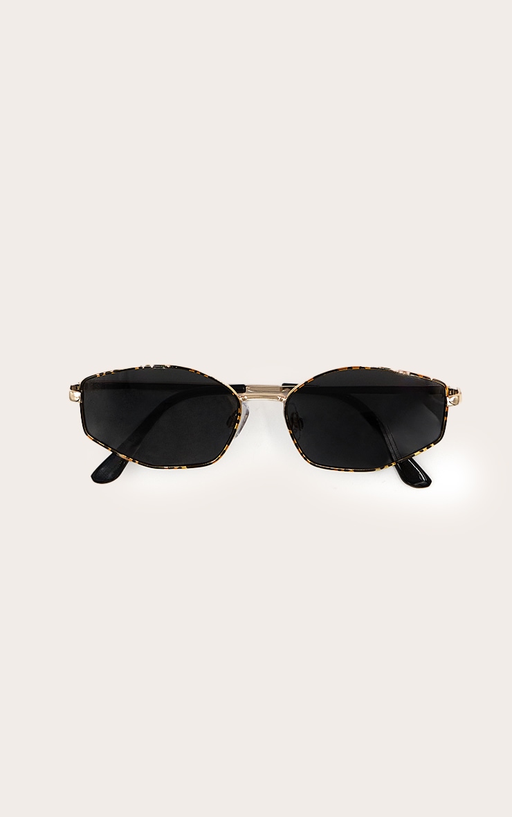 Tortoiseshell Classic Textured Round Sunglasses image 3