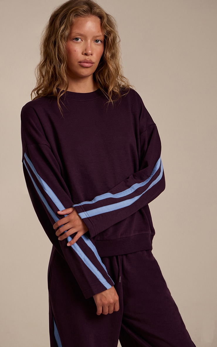 Sweat oversize violet à rayures contrastées image 1