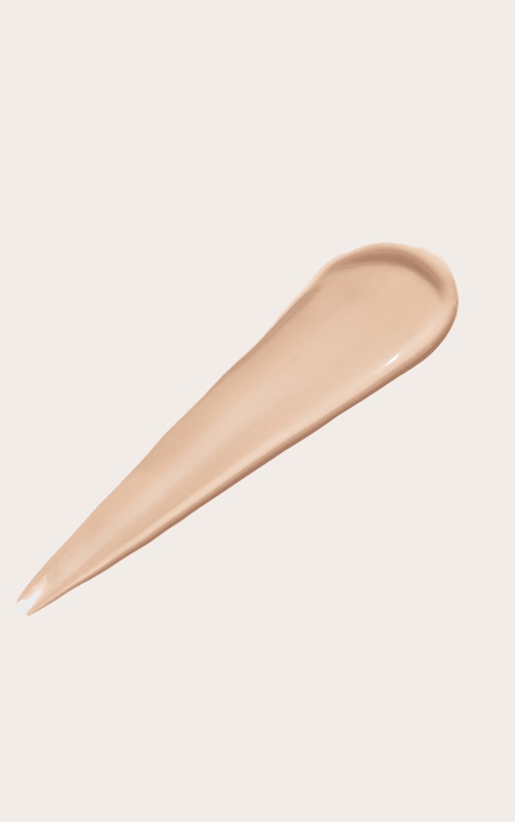 L'Oreal Paris Infallible 32H Fresh Wear Foundation 15 Porcelain Vitamin image 3