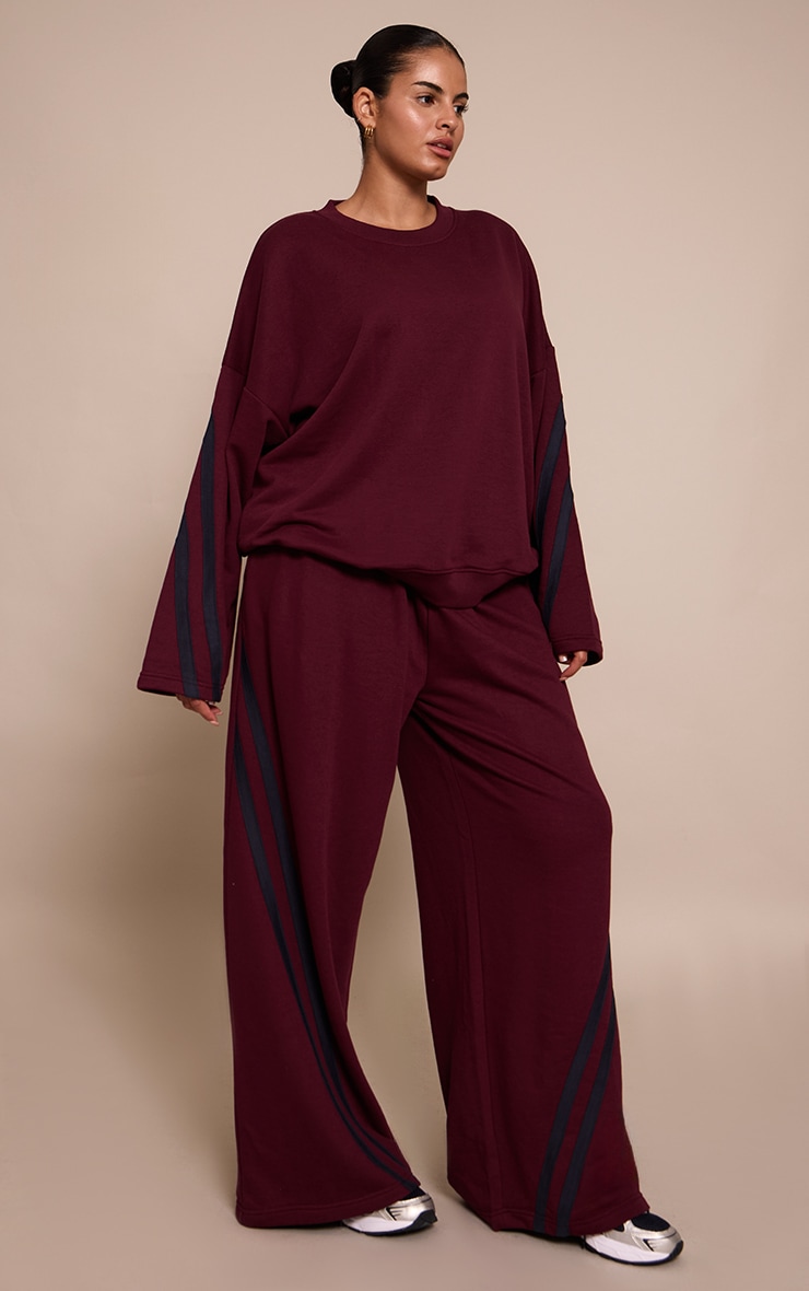 Plus Burgundy Contrast Striped Oversized Sweatshirt image 3