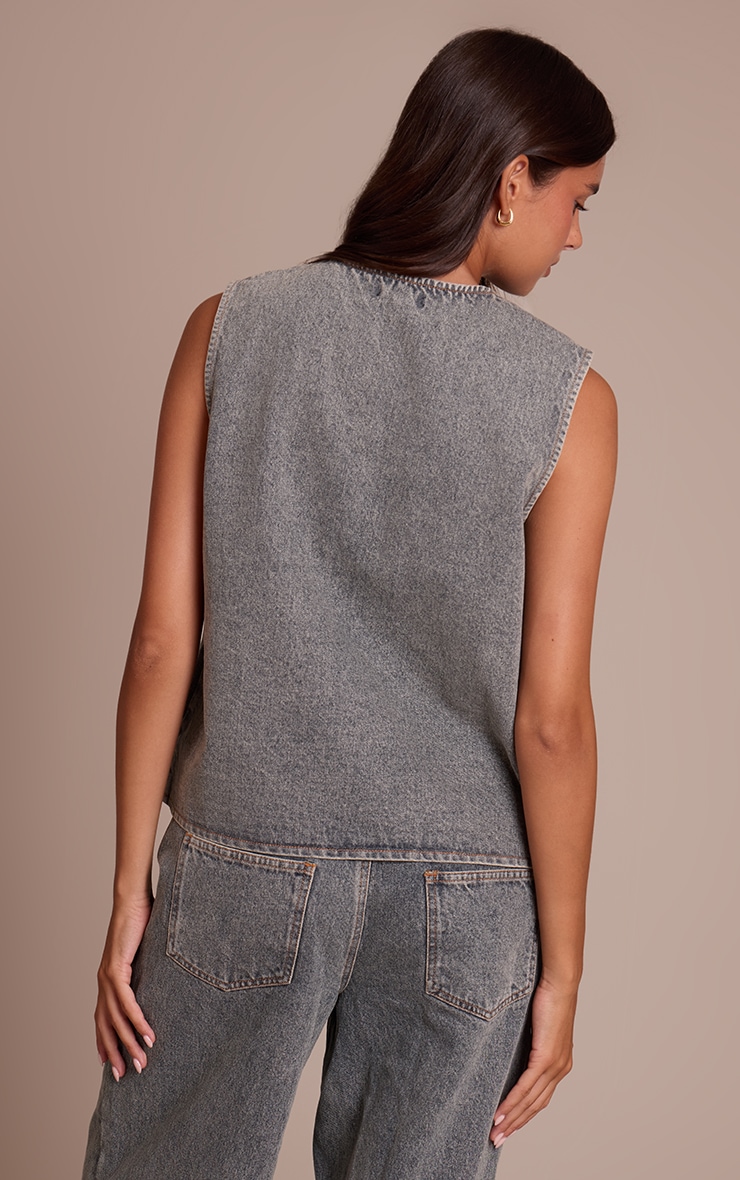 Gilet en jean vintage délavé sans manches à boutons image 2