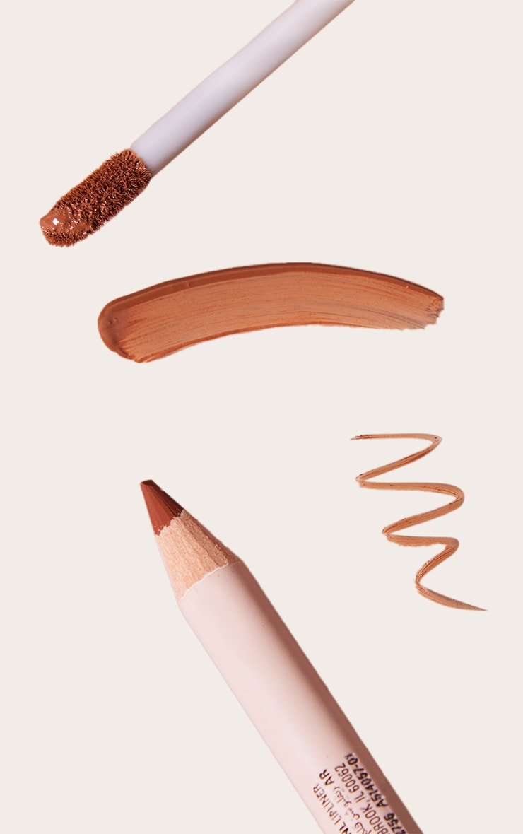 Makeup Revolution Kit contour pour lèvres Divine image 3