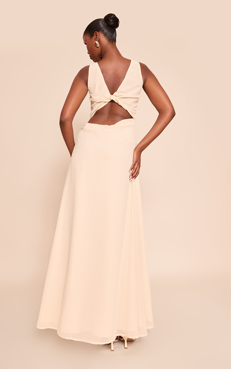 Butter Cream Plunge Chiffon Sleeveless Maxi Dress image 2