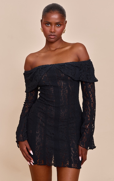 Mini robe en dentelle noire à col bardot et manches longues
