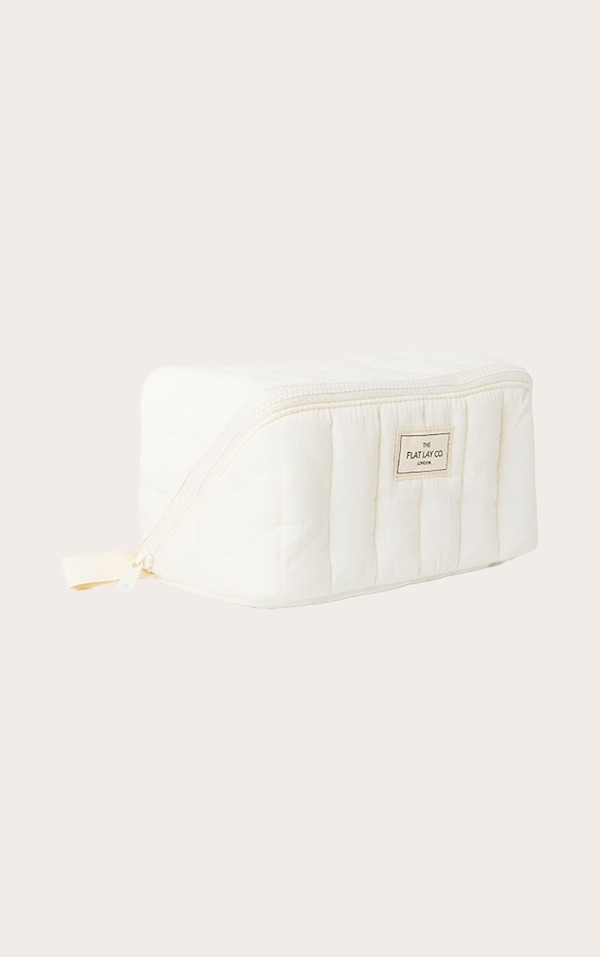 The Flat Lay Co. Marshmallow Open Flat Box Bag in Vanilla