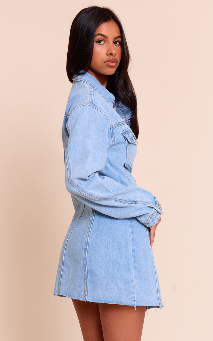 Petite Mini robe ajustée en jean bleu clair à manches longues image 2