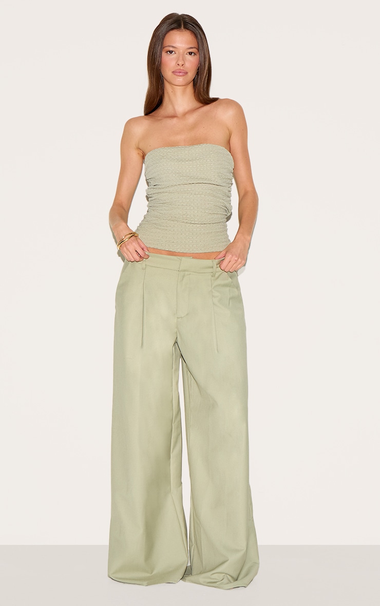 Top bandeau texturé doublé vert sauge image 3