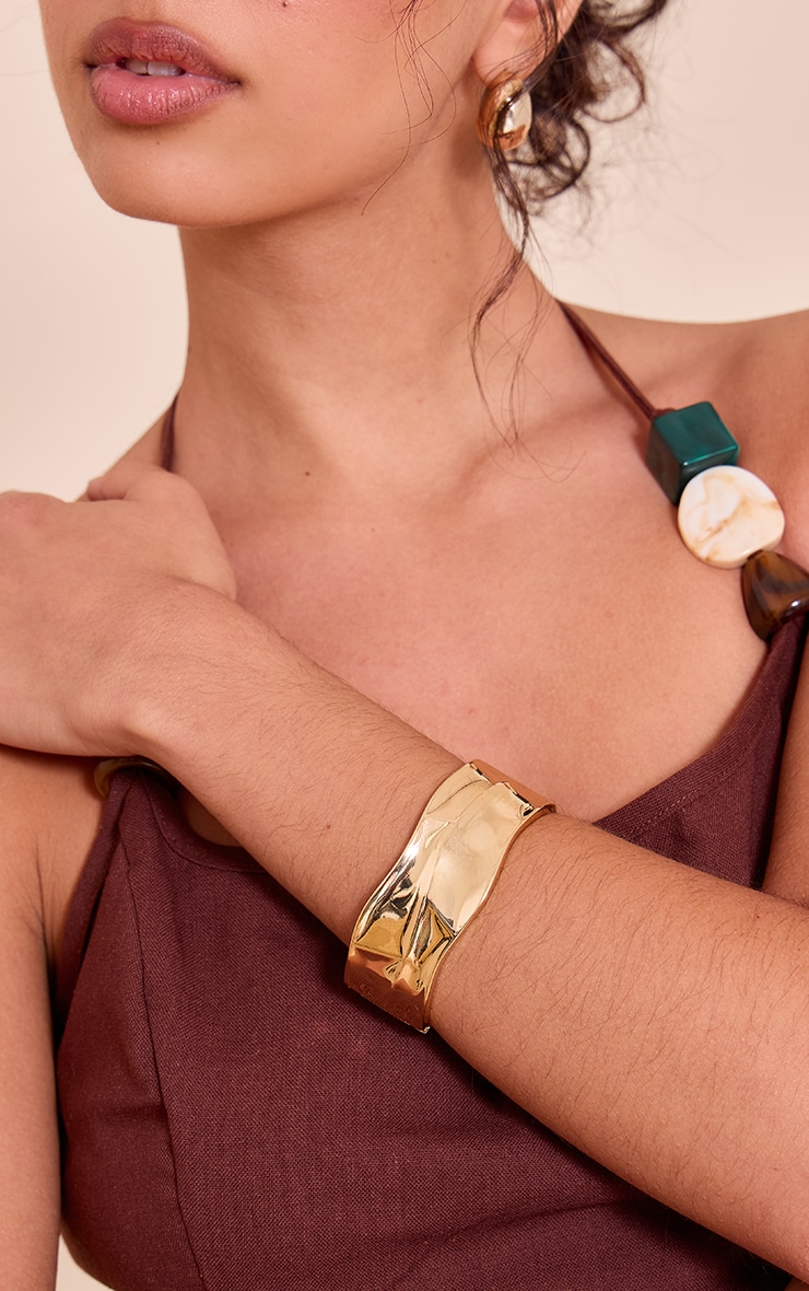 Gold Textured Ribbed Cuff image 1