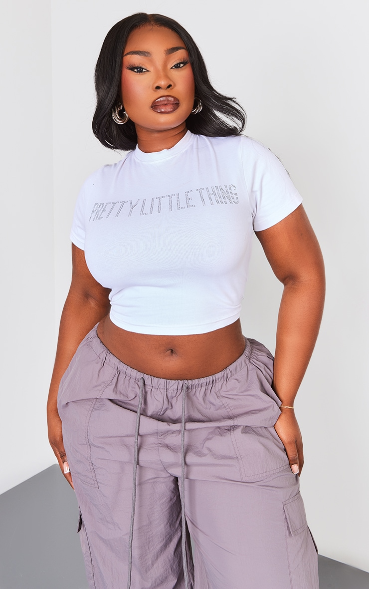 PRETTYLITTLETHING Plus T-shirt court en coton blanc à strass image 1