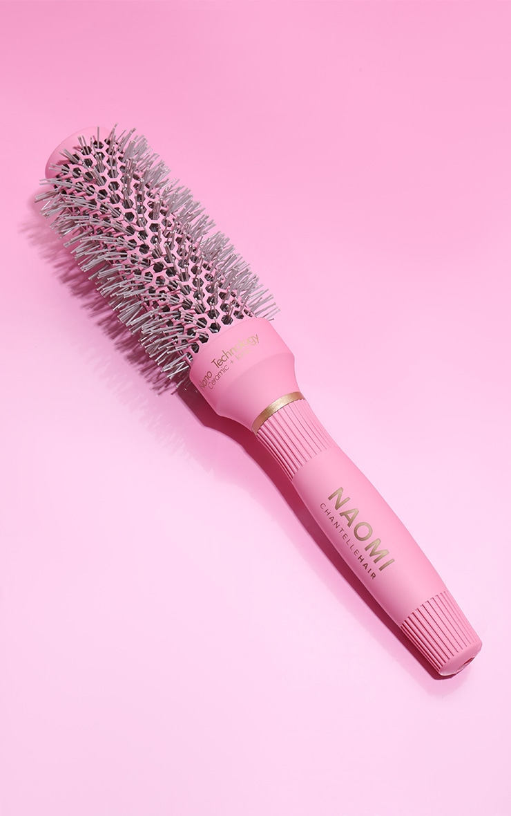 Naomi Chantelle Medium Blowdry Brush