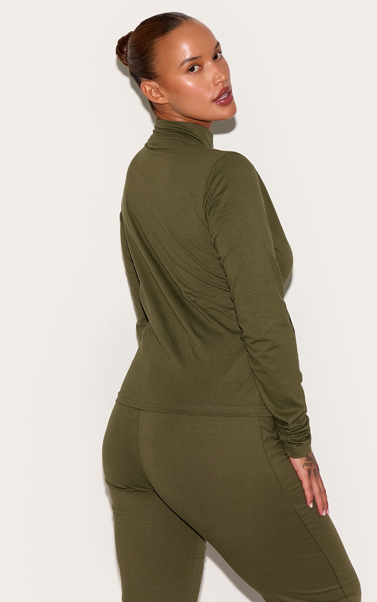 PRETTYLITTLETHING Plus Khaki Jersey Zip Through Long Sleeve Top image 2