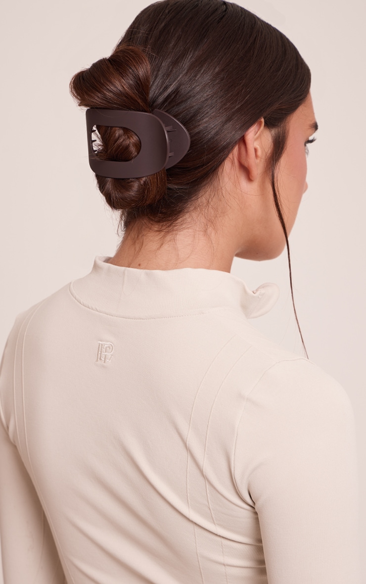 Chocolate Matte Claw Hair Clip image 1