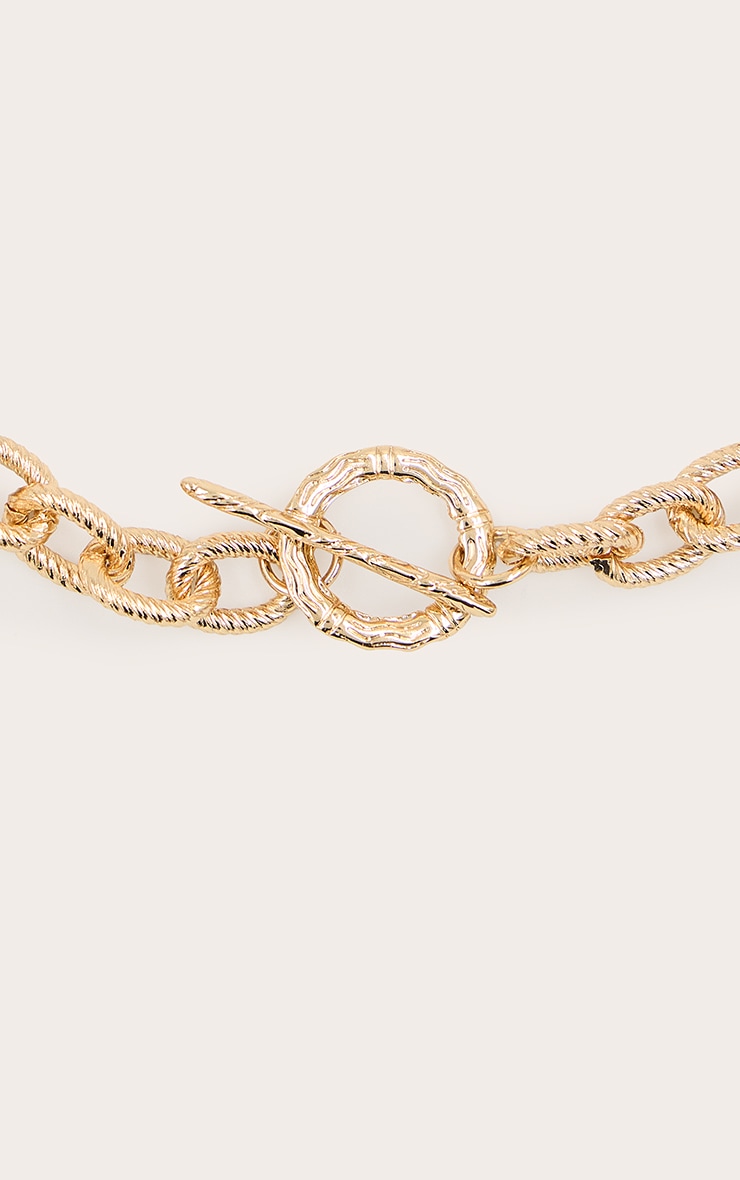 Gold Textured Chain T Bar Necklace image 3