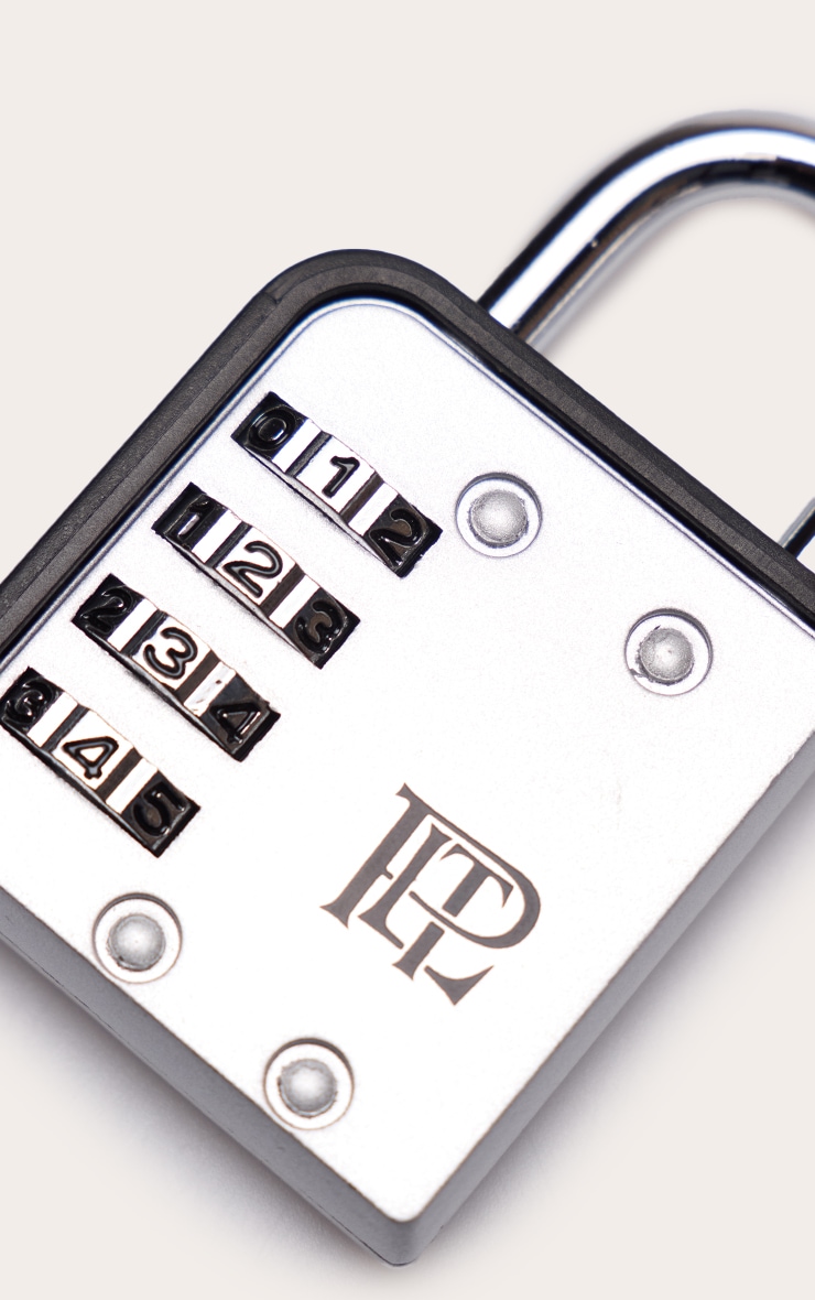 PrettyLittleThing Cadenas à code argenté image 5