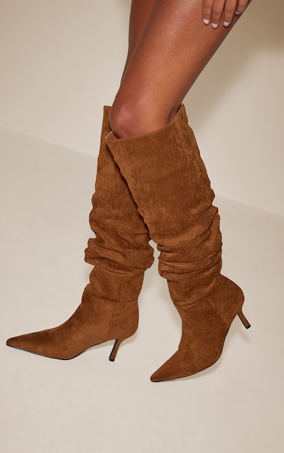 Bottes hautes en suédine marron clair froncées à talon